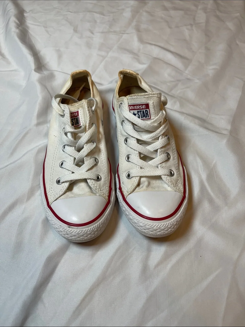 Converse Kids Low Top Sneakers in White with Red Stripe